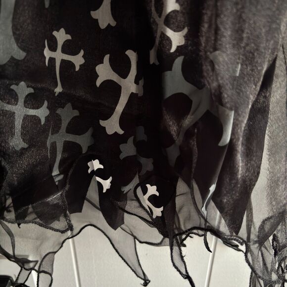 Black Dark Angel Junior Size 4-6 Halloween Outfit Dress/Wings/ Mask - Picture 4 of 4